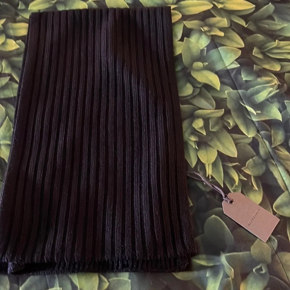 Allsaints Ribbed Knit Scarf, Black, NWT - Picture 5 of 9